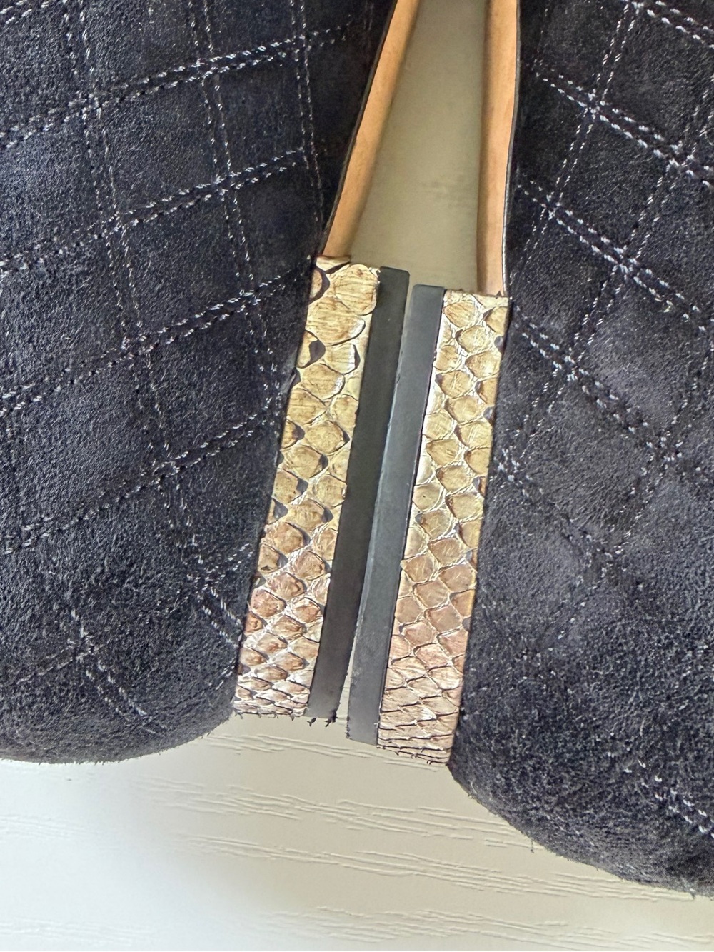 Chanel Quilted Suede Ballet Flats Black Silver CC Cap Toe EU 40.5 US 10.5 - Picture 8 of 12